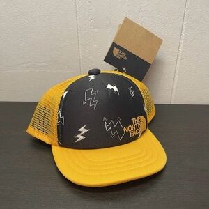 The North Face Littles Trucker Hat Yellow Lightning Print XS 6-24M Infant - NWT